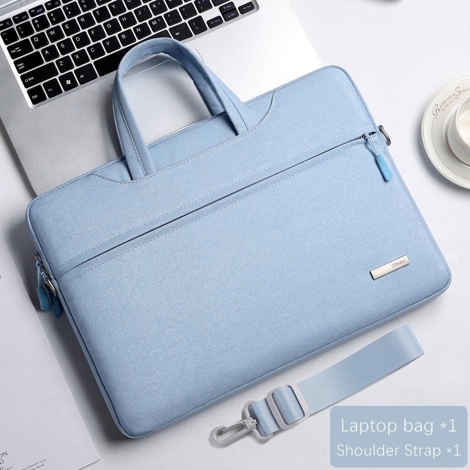 Shoulder bag with outlet laptop sleeve